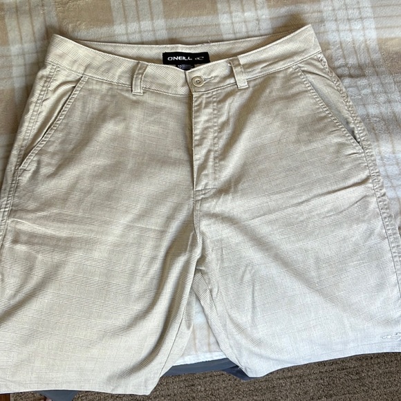 O'Neil flat front 32" - Picture 1 of 1